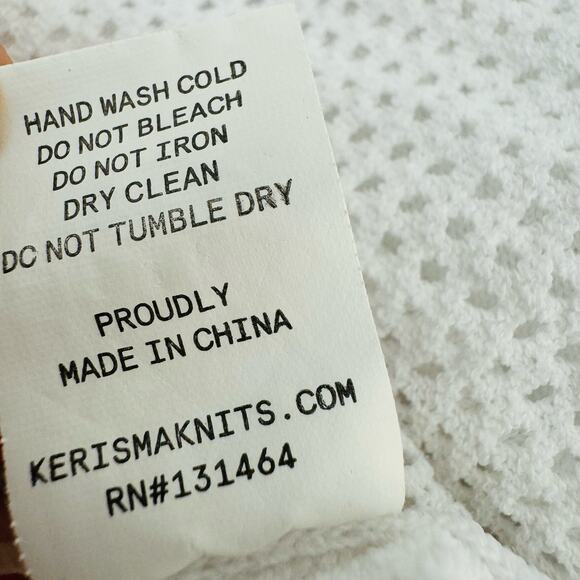 Kerisma Knits White Sleeveless Crocheted Mesh Layer Tank Top Size S / M - Picture 6 of 6